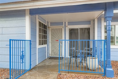 5365 Angler Cir unit 101, Las Vegas, NV 89122 - photo 3