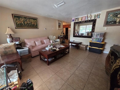 4410 NE 3rd Ave, Pompano Beach, FL 33064 - photo 6