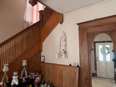 1126 Edwardsburg Ave, Elkhart, IN 46514 - photo 4