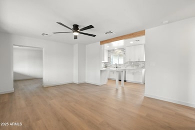 1642 E Turney Ave, Phoenix, AZ 85016 - photo 7