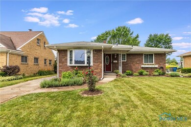 4327 288th St, Toledo, OH 43611 - photo 2