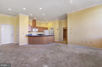 138 E Antietam St unit 308, Hagerstown, MD 21740 - photo 2