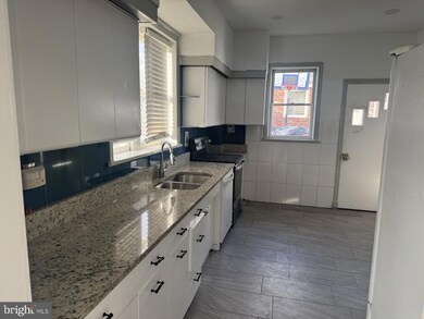 25 E Oak St, Shenandoah, PA 17976 - photo 7