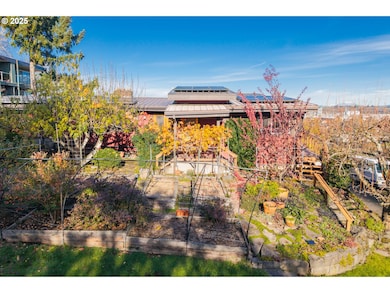 2705 NW Pettygrove St unit 2719, Portland, OR 97210 - photo 2