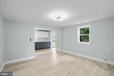 2636 Haddaway Rd, Sparrows Point, MD 21219 - photo 6