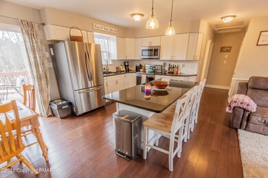 1218 Hunters Woods Dr, East Stroudsburg, PA 18301 - photo 7