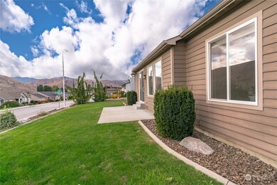 425 S Jarvis Ave, East Wenatchee, WA 98802 - photo 4