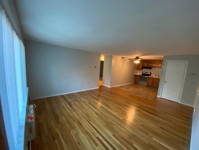 2 Albert Dr unit 10, Woburn, MA 01801 - photo 2
