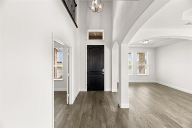 6736 Rockshire entry2