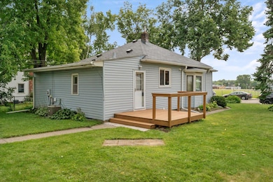 2521 12th Ave E, Saint Paul, MN 55109 - photo 4