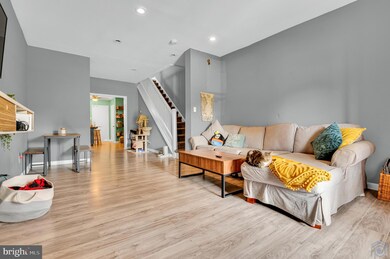 904 N Franklintown Rd, Baltimore, MD 21216 - photo 2