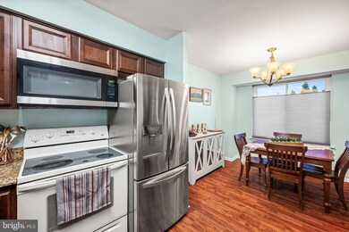 22 Fitzwatertown Rd unit F-4, Willow Grove, PA 19090 - photo 6