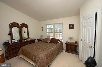 42809 Flannigan Terrace unit 15D, Chantilly, VA 20152 - photo 4