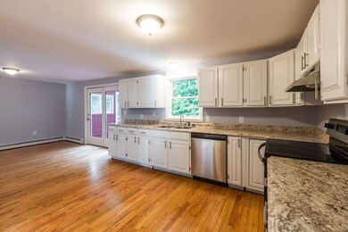 16 Hemlock St, Hillsborough, NH 03244 - photo 4