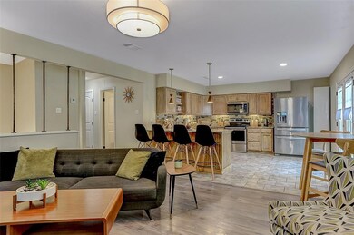 809 S Brown Ave, Denison, TX 75020 - photo 4