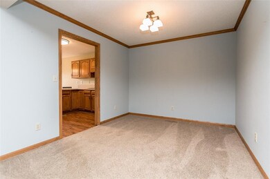4420 Westchester Dr NE unit A, Cedar Rapids, IA 52402 - photo 7