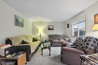 1515 104th St E unit F1515, Tacoma, WA 98445 - photo 3