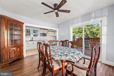 7928 Beverly Blvd, Upper Darby, PA 19082 - photo 6