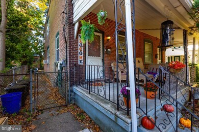 963 Glenbrook Ave, Bryn Mawr, PA 19010 - photo 3