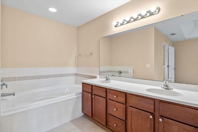 1320 Hendrix Rd unit 605, Tallahassee, FL 32301 - photo 6