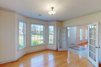 56 Constance St, Bedford, NH 03110 - photo 7