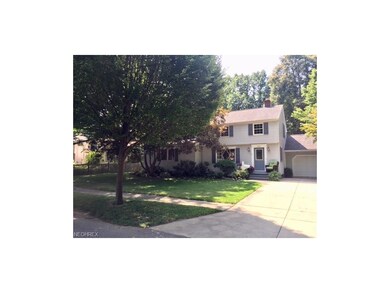 Double car paved driveway and 1 car garage offers 