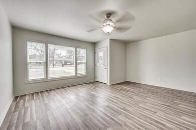 212 Woodard Ave, Cleburne, TX 76033 - photo 4