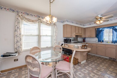 2416 Chestnut St, Waukegan, IL 60087 - photo 6