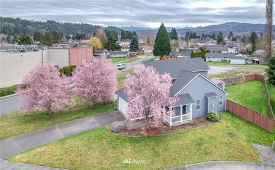 302 Eldredge Ct NW, Orting, WA 98360 - photo 2