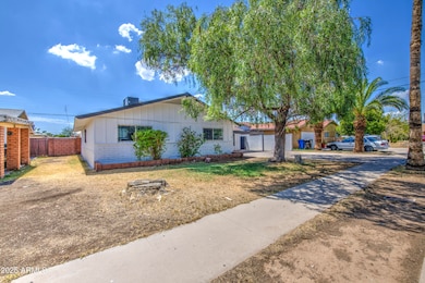 4750 N 39th Dr, Phoenix, AZ 85019 - photo 2