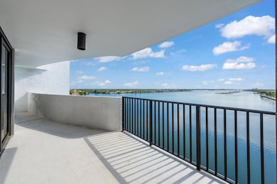 Trianon unit 1105, West Palm Beach, FL 33401 - photo 5