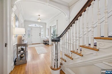 258 Ridgewood Ave, Glen Ridge, NJ 07028 - photo 3