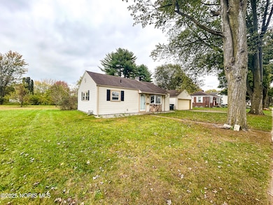 3250 Brock Dr, Toledo, OH 43613 - photo 3