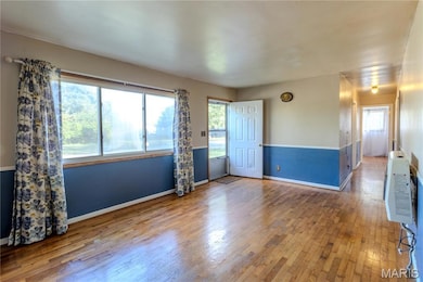 223 Charles St, Licking, MO 65542 - photo 5