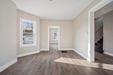 246 Walnut St, Springfield, MA 01105 - photo 4