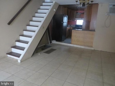 2536 S Philip St, Philadelphia, PA 19148 - photo 2