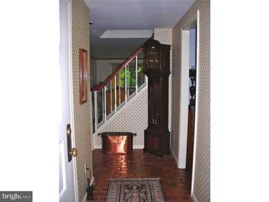 506 Foxwood Ln, Paoli, PA 19301 - photo 4