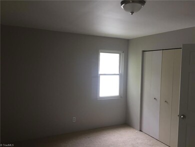 1970 Lakeview Rd, Asheboro, NC 27203 - photo 7