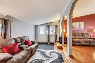 3909 Gull Ct, Rolling Meadows, IL 60008 - photo 4