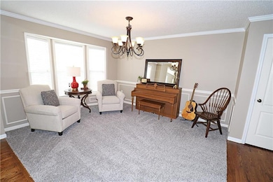 421 SW Albatross Ct, Lees Summit, MO 64082 - photo 4