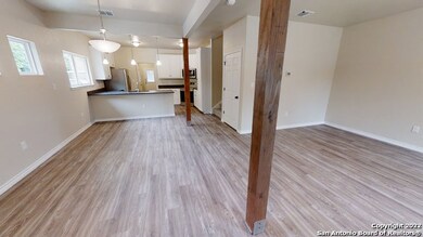 1070 E Cedar St unit 3, Seguin, TX 78155 - photo 6