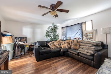 38 Hamilton Ln, Willingboro, NJ 08046 - photo 4