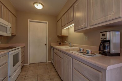17055 N 107th Ave, Sun City, AZ 85373 - photo 3