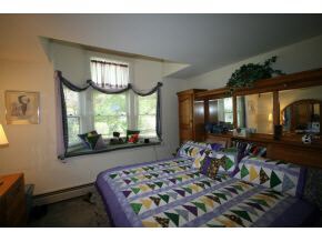 110 Longfellow Dr unit 10, Bethlehem, NH 03574 - photo 2