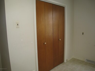 835 N Bromley Ave unit 37, Scranton, PA 18504 - photo 6