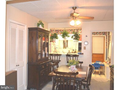 129 Leverington Ave, Philadelphia, PA 19127 - photo 3