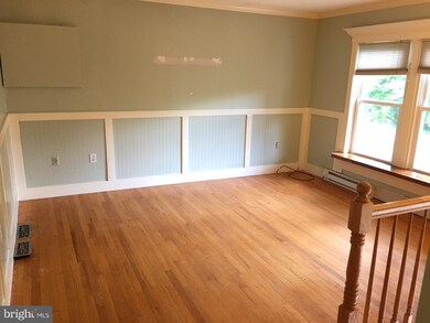 215 Woodcock Ave, Shepherdstown, WV 25443 - photo 5