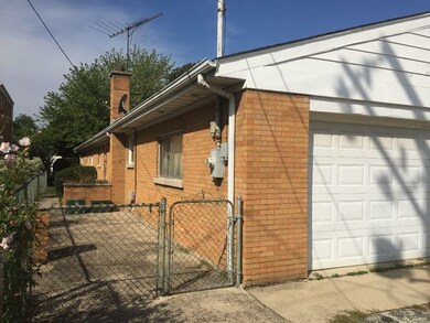 1111 Manchester Ave, Westchester, IL 60154 - photo 7