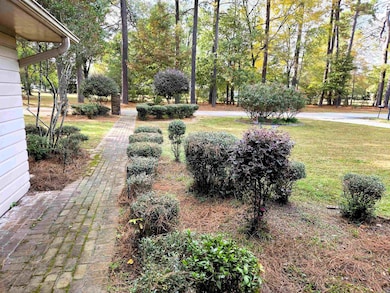 12 Elmwood Cir, Pine Bluff, AR 71603 - photo 6