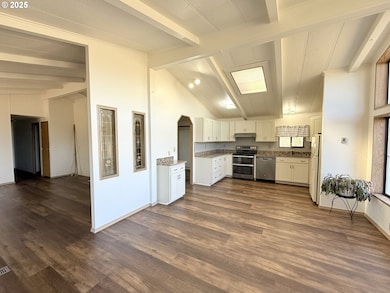 336 Schudeiske Rd, Sutherlin, OR 97479 - photo 7